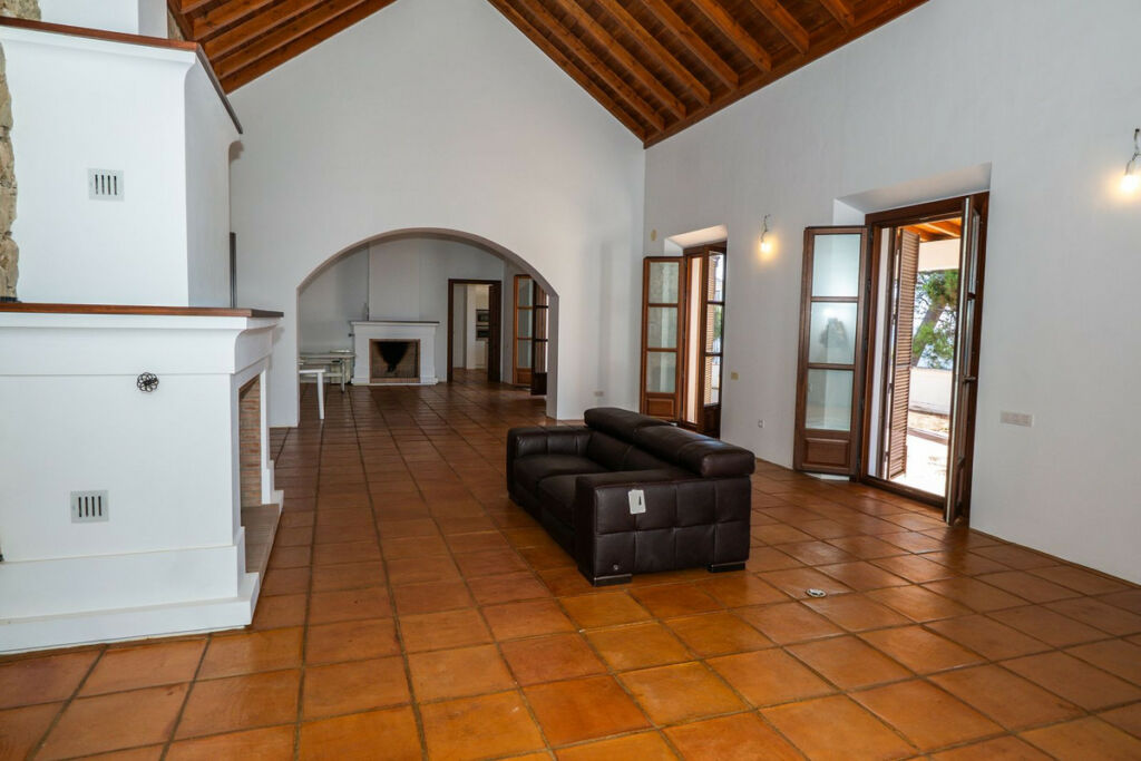 Detached Villa Gaucín Málaga - image 6
