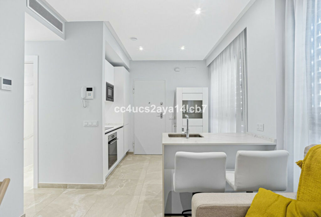 Ground Floor Apartment La Cala de Mijas Málaga - image 9