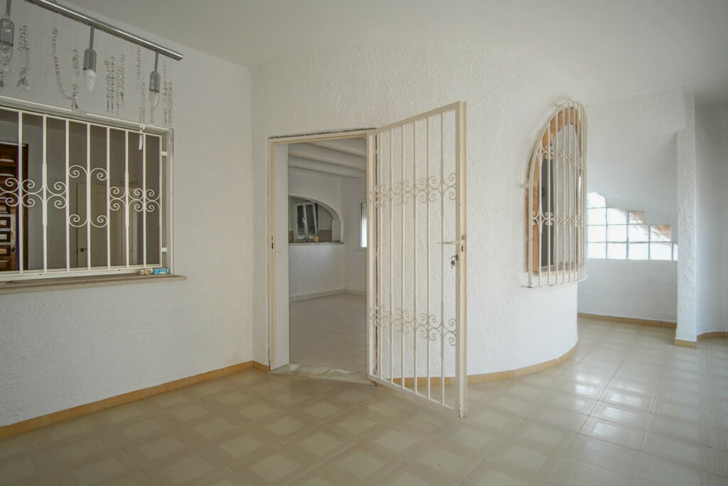 Ground Floor Apartment Denia Alicante - image 7