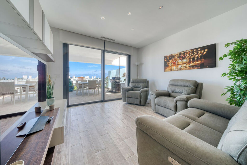 Penthouse Estepona Málaga - image 7