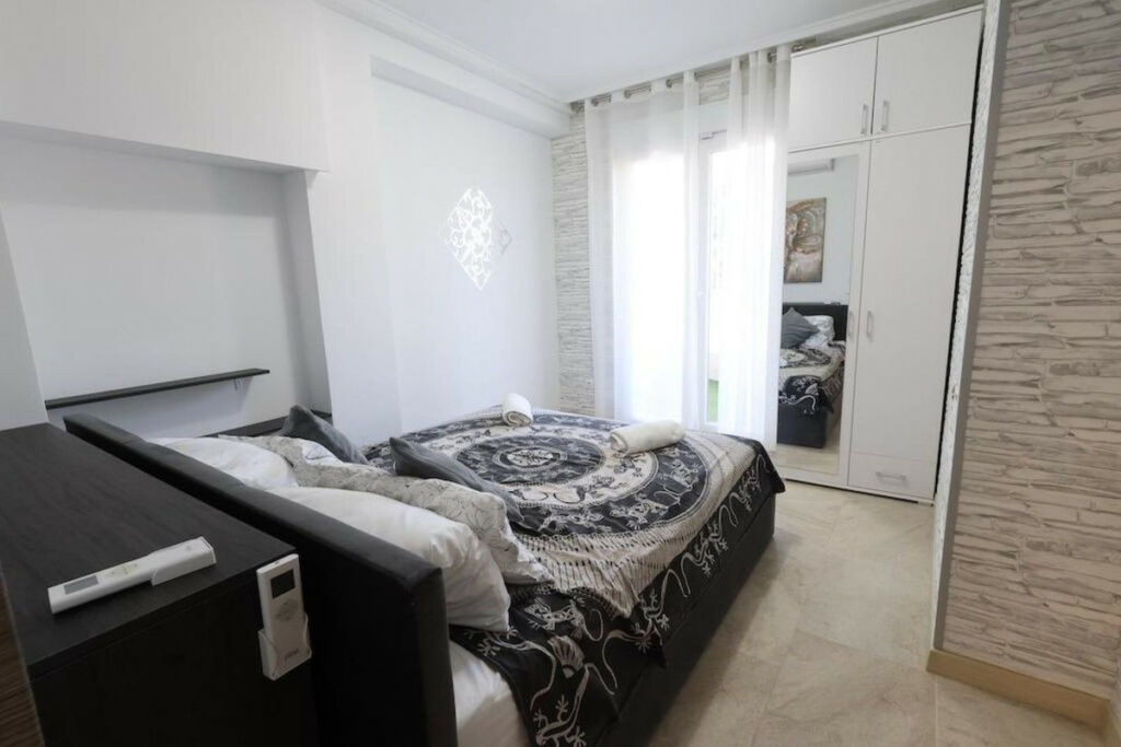 Ground Floor Apartment Torrevieja Alicante - image 7