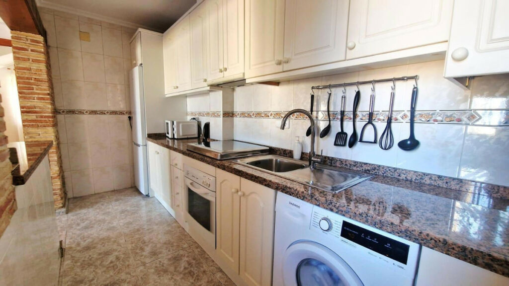 Townhouse La Zenia Alicante - image 7