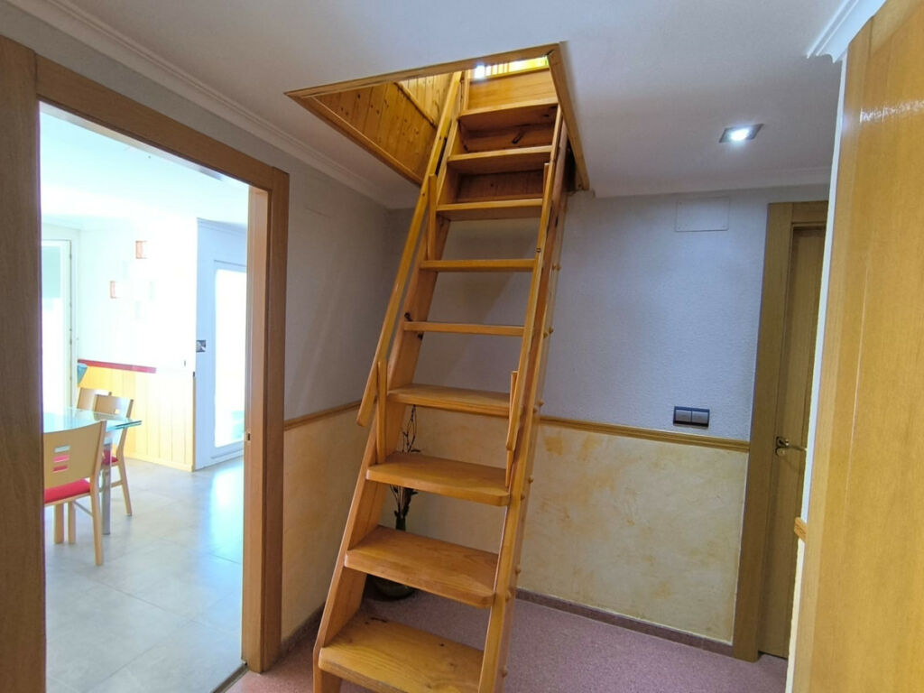 Ground Floor Apartment Sax Alicante - image 7