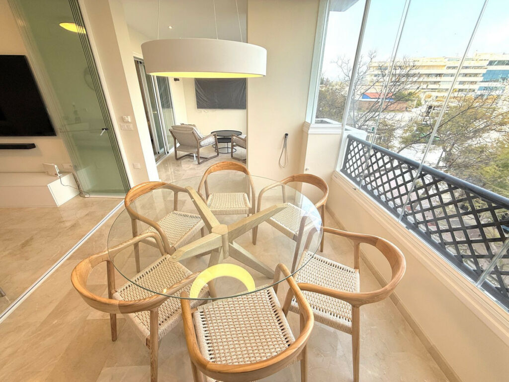 Middle Floor Apartment Puerto Banús Málaga - image 7