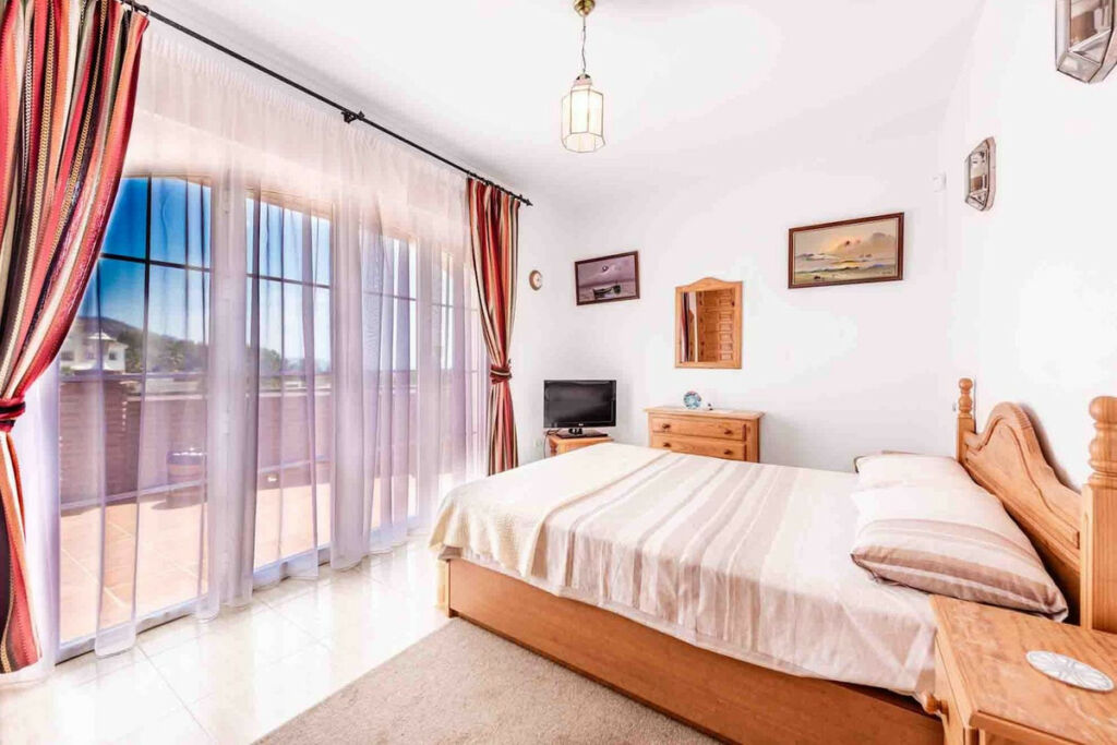 Detached Villa Nerja Málaga - image 7