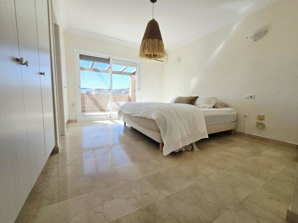 Townhouse Riviera del Sol Málaga - image 7
