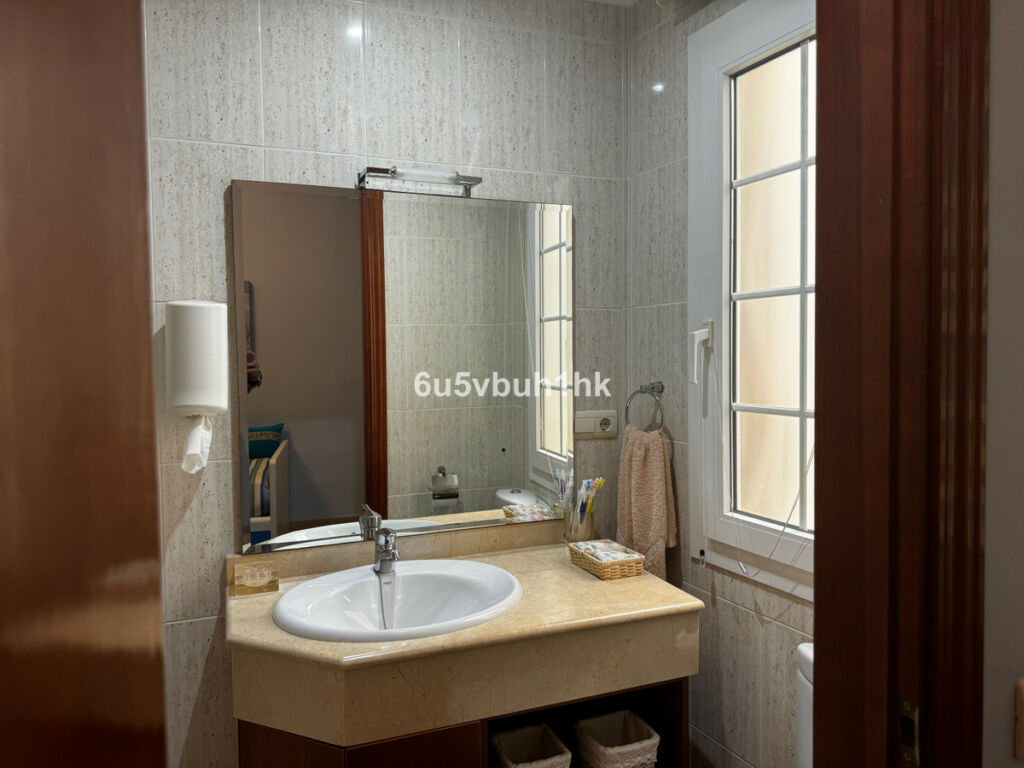 Ground Floor Apartment Málaga Málaga - image 7