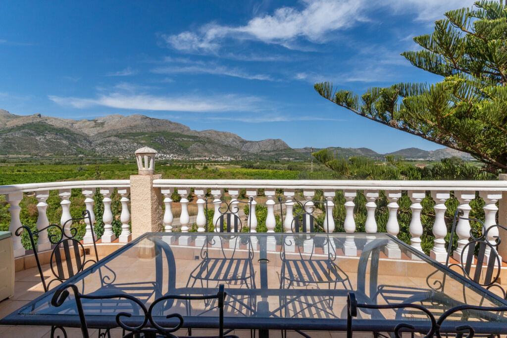 Detached Villa Orba Alicante - image 7