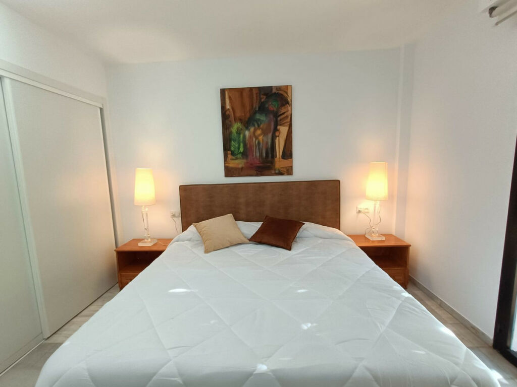 Ground Floor Apartment Puerto Banús Málaga - image 7