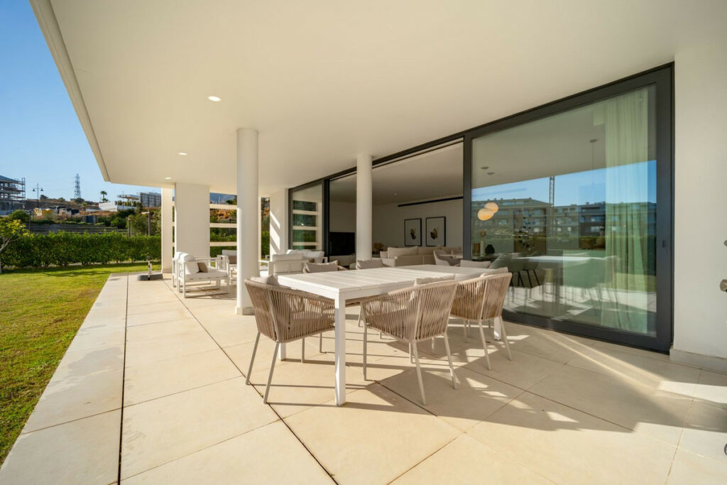 Ground Floor Apartment Fuengirola Málaga - image 7