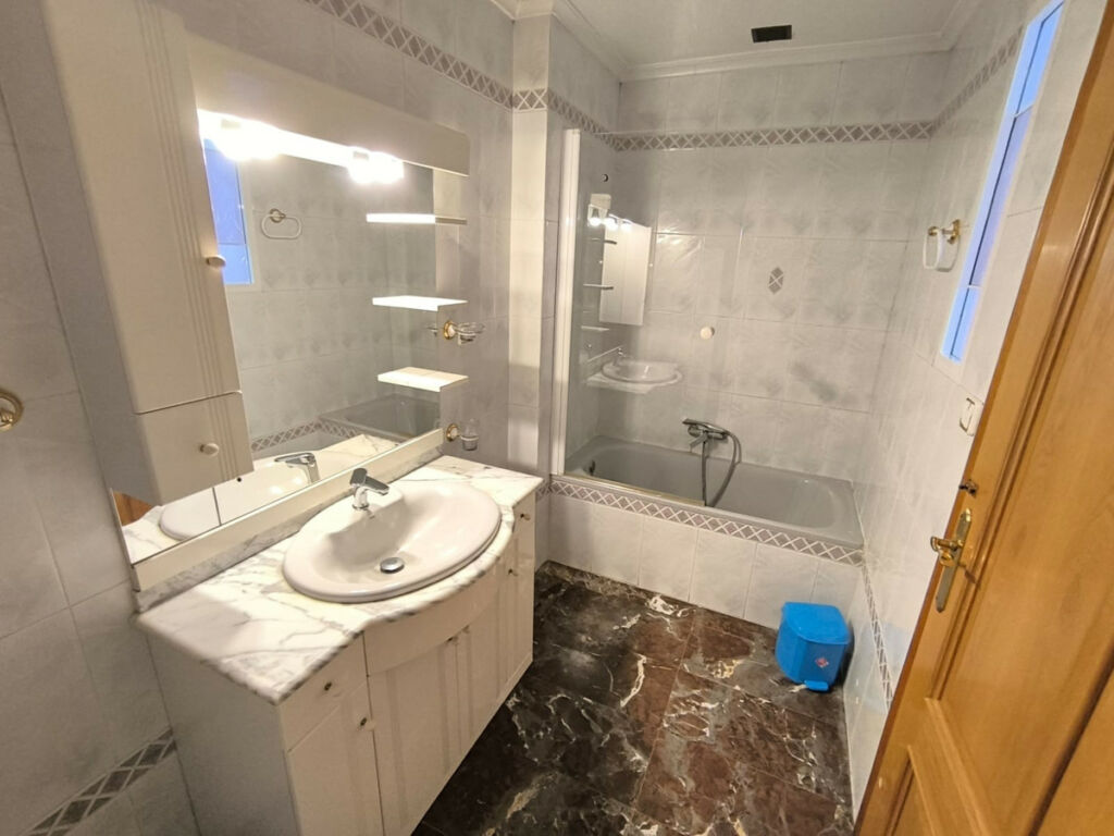 Townhouse Sax Alicante - image 7
