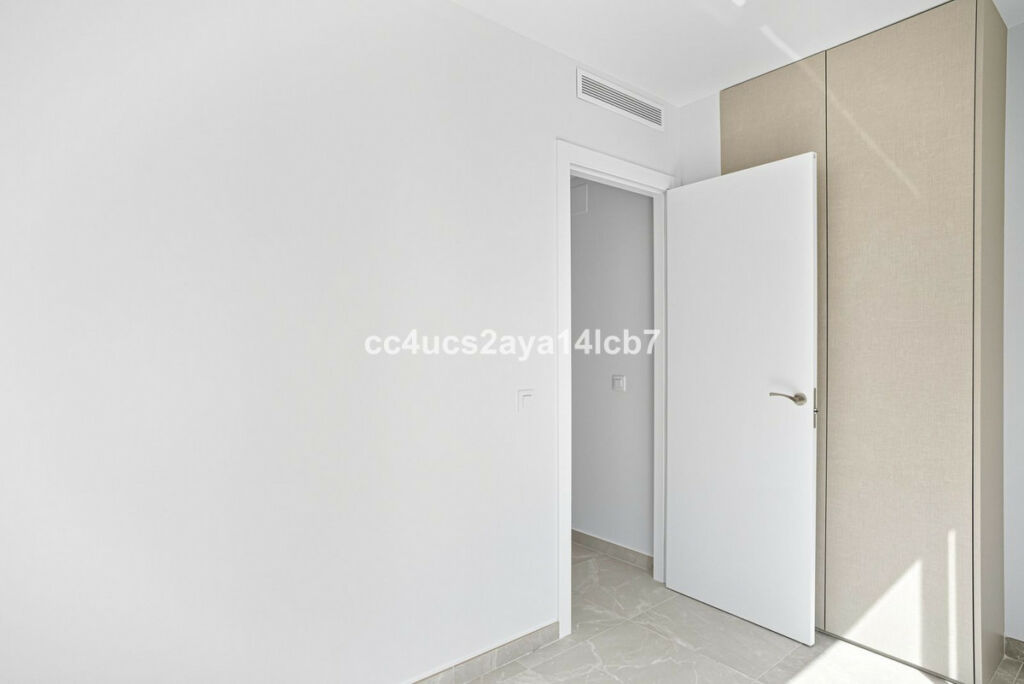 Middle Floor Apartment La Cala de Mijas Málaga - image 7