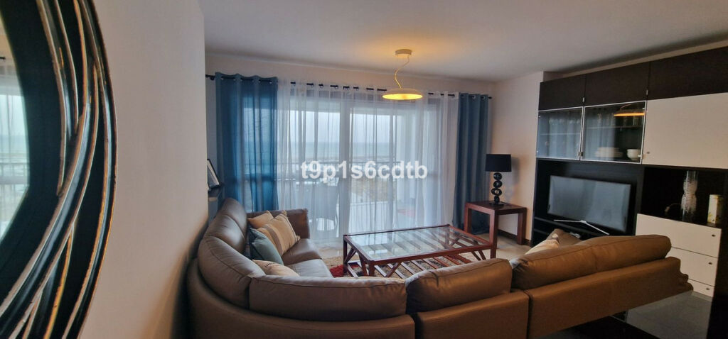 Middle Floor Apartment Puerto Banús Málaga - image 7