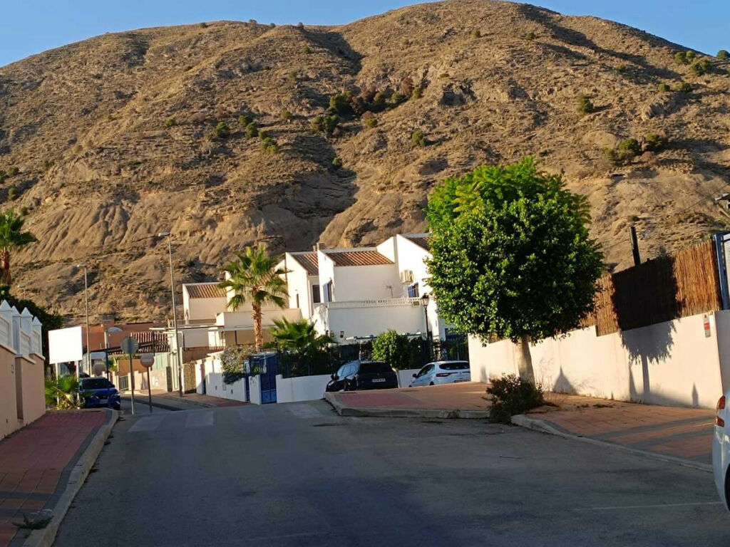 Townhouse Fortuna Murcia - image 7