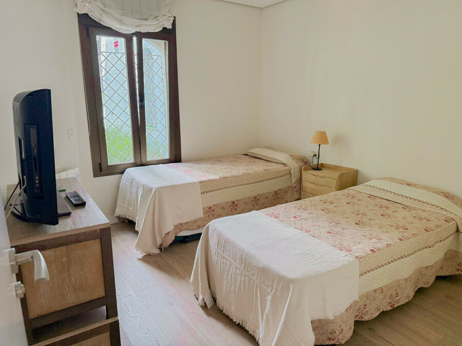 Ground Floor Apartment Marbella Málaga - image 7