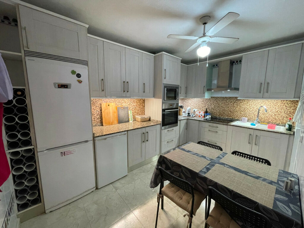 Townhouse Guardamar del Segura Alicante - image 7