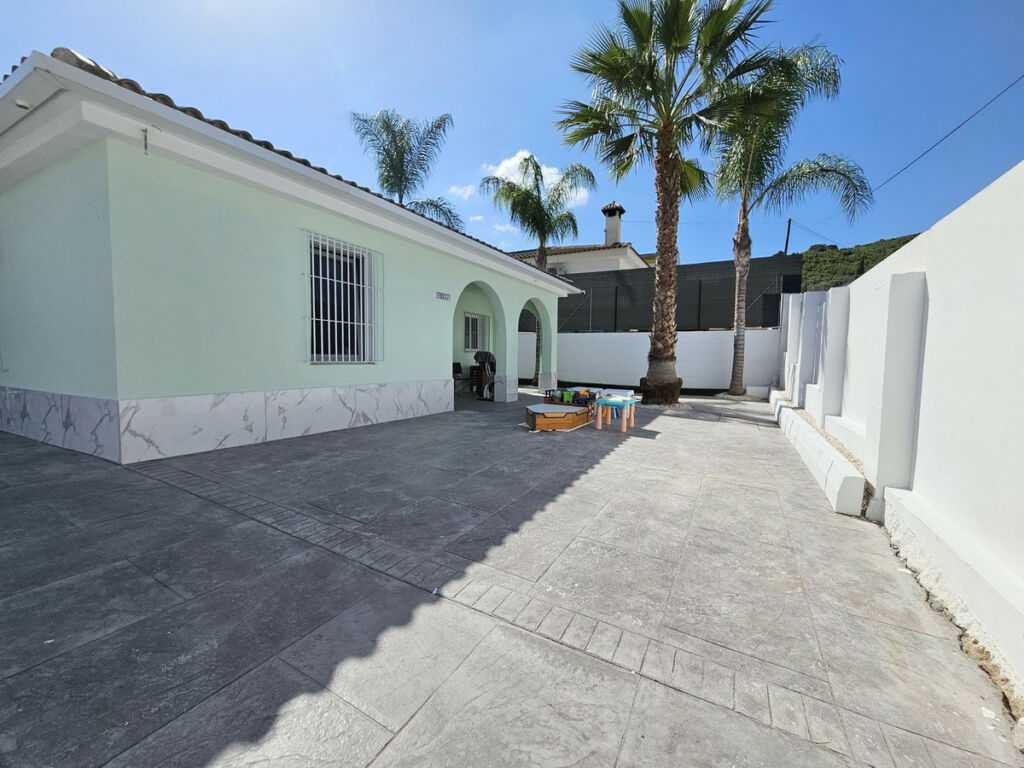 Detached Villa Coín Málaga - image 7