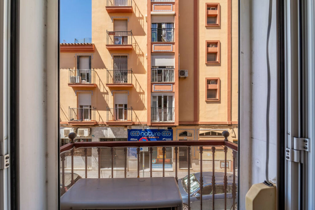 Middle Floor Apartment Málaga Centro Málaga - image 7