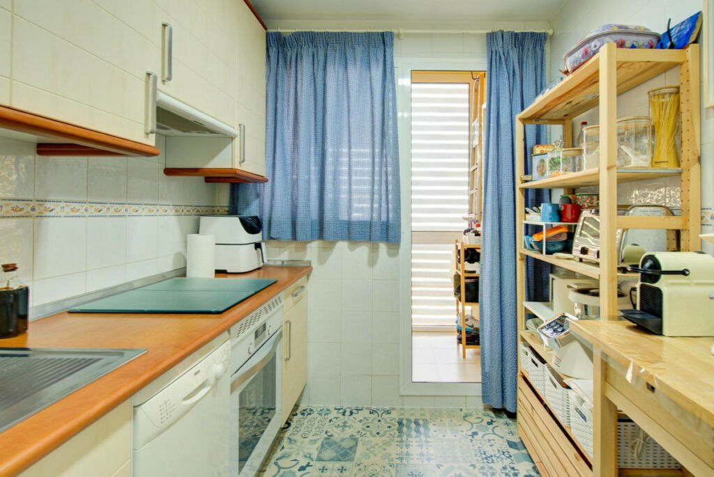 Middle Floor Apartment La Cala de Mijas Málaga - image 7