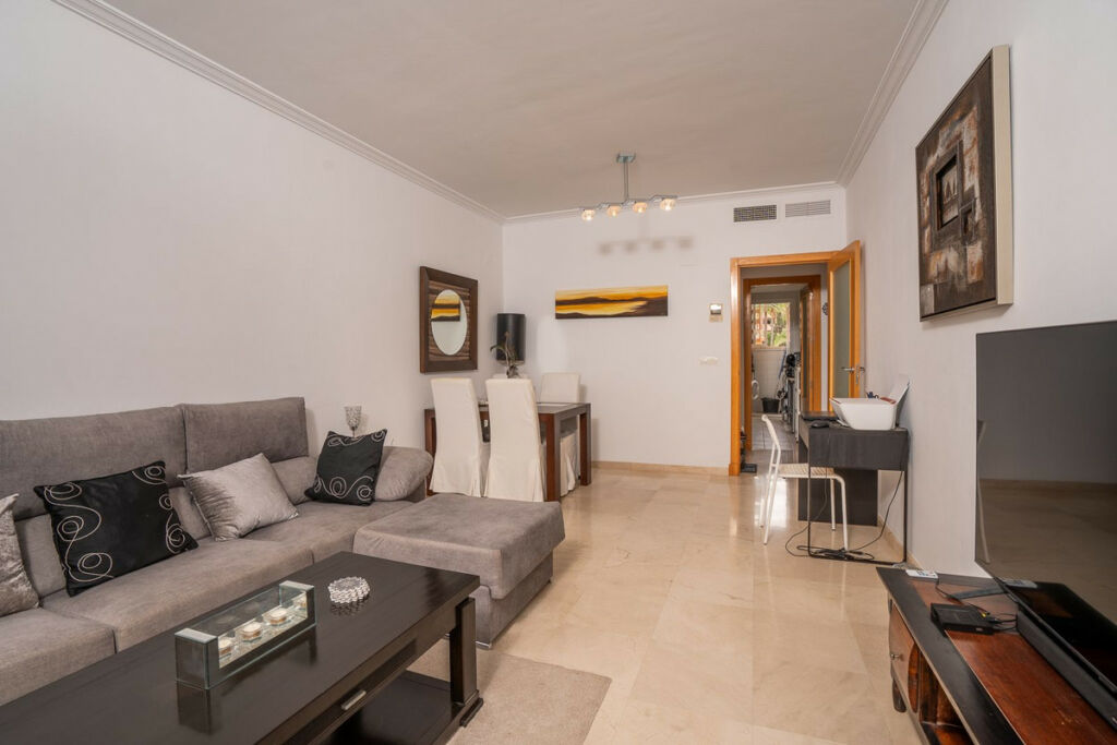 Penthouse Casares Málaga - image 7