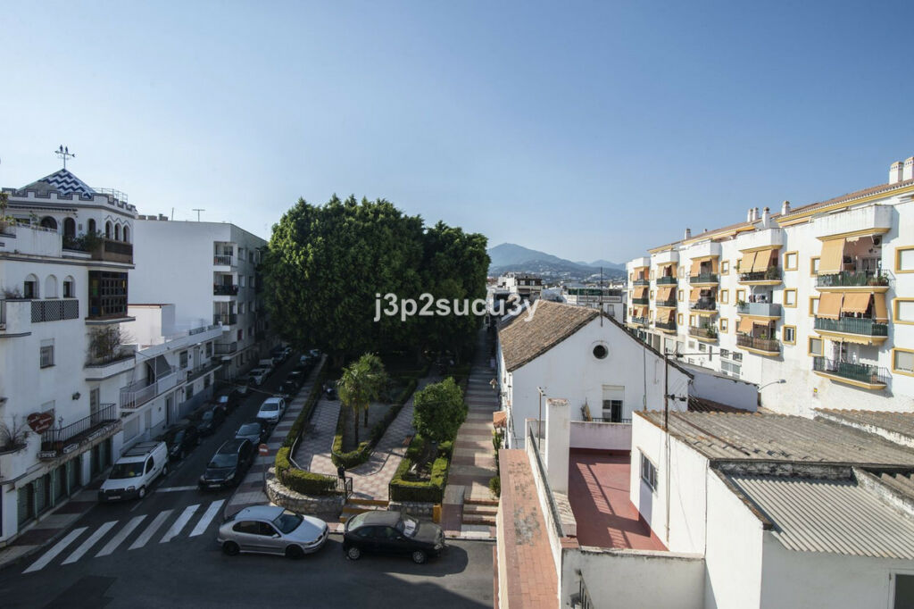 Middle Floor Apartment San Pedro de Alcántara Málaga - image 7
