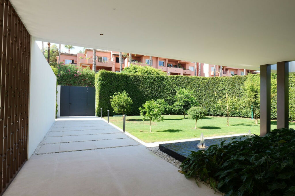 Detached Villa The Golden Mile Málaga - image 72