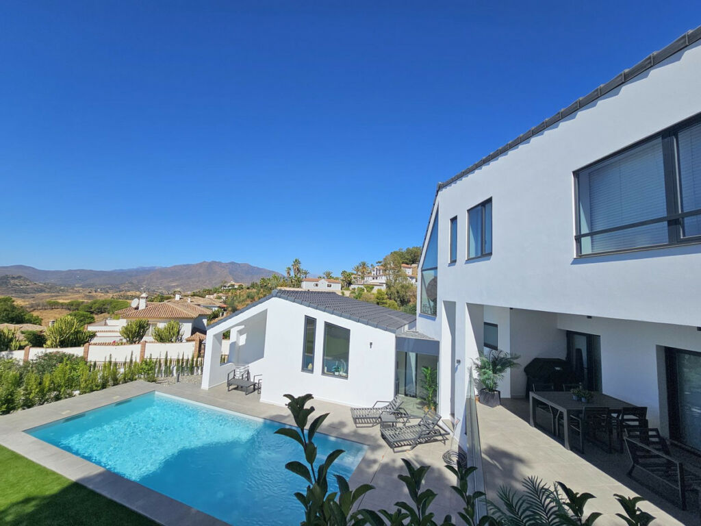 Detached Villa Mijas Málaga - image 79