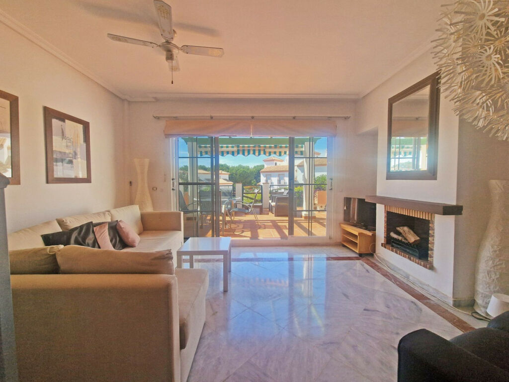 Semi-Detached House Cabopino Málaga - image 8
