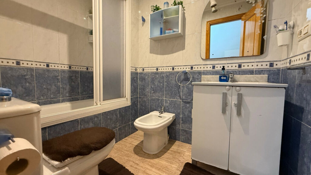 Middle Floor Apartment Los Montesinos Alicante - image 8