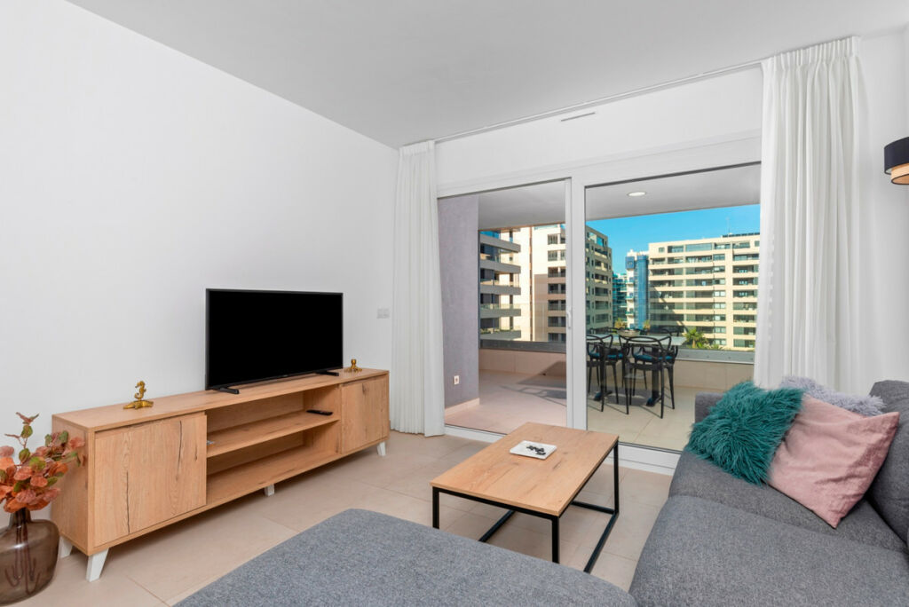 Middle Floor Apartment Punta Prima Alicante - image 8