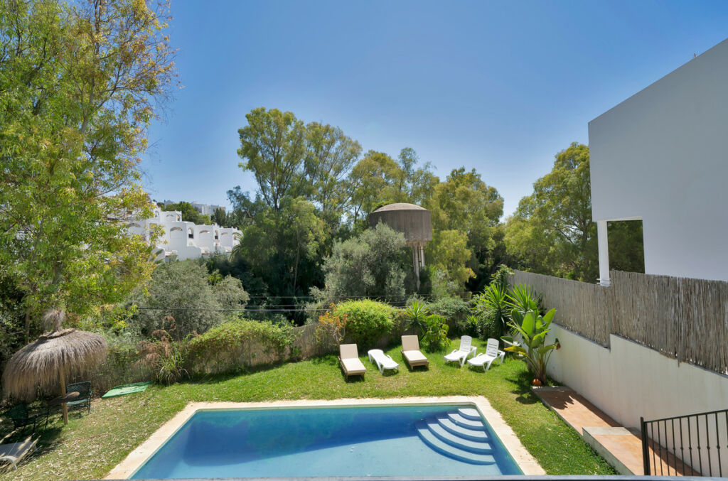 Detached Villa Torremuelle Málaga - image 8