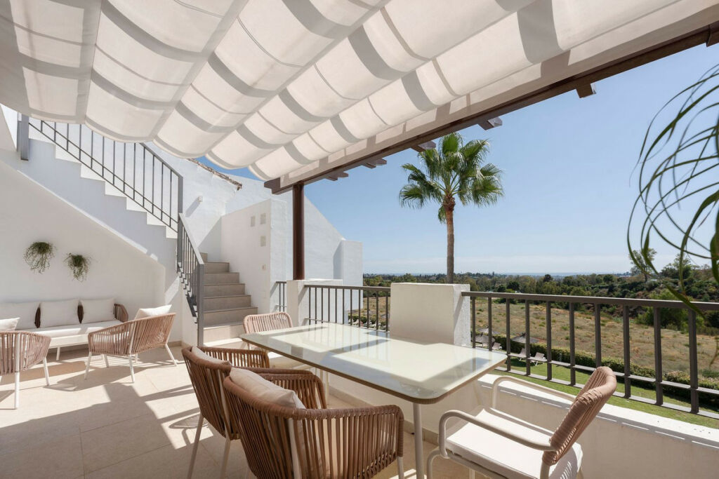Penthouse Los Arqueros Málaga - image 8