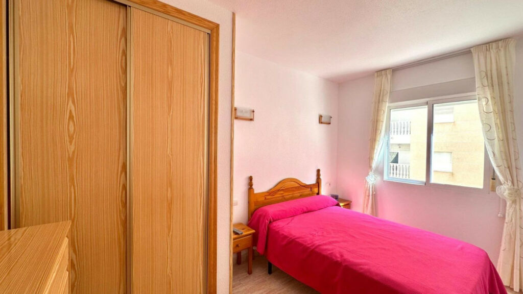 Middle Floor Apartment Playa Del Cura Alicante - image 8