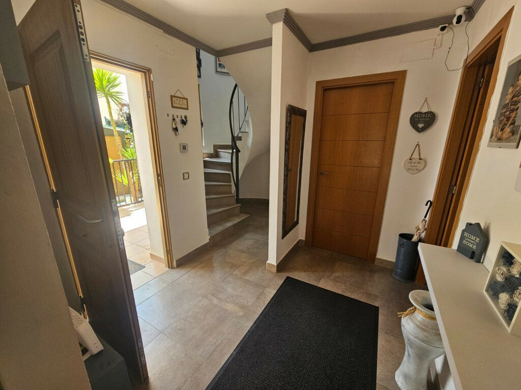 Detached Villa Finestrat Alicante - image 8