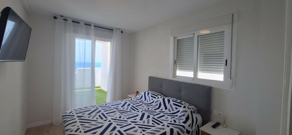 Middle Floor Apartment Benidorm Alicante - image 8