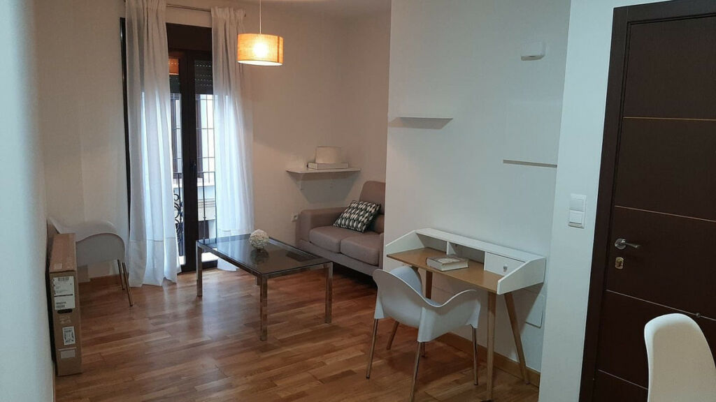 Middle Floor Apartment Antequera Málaga - image 8