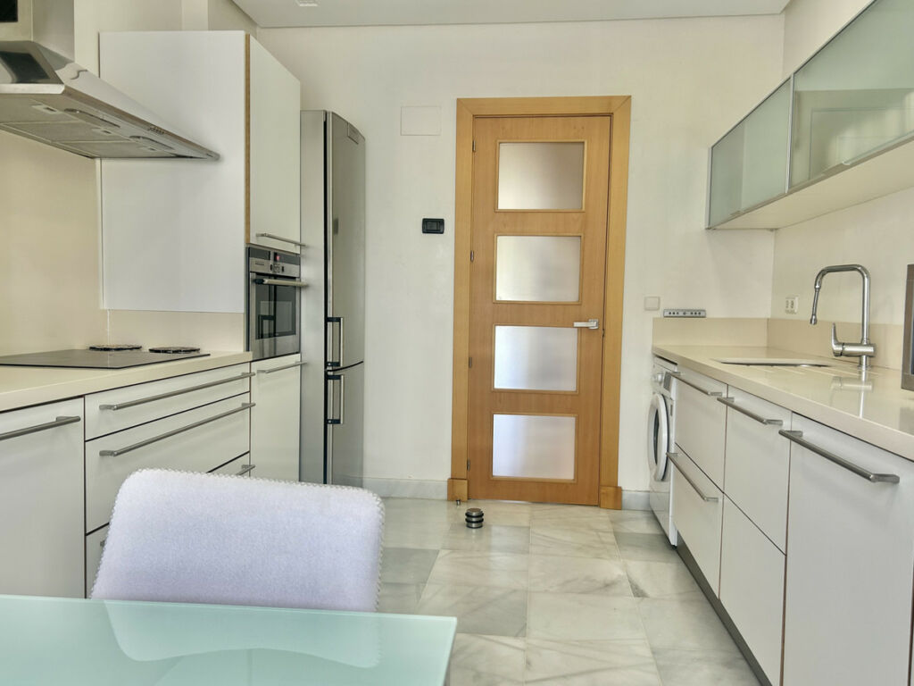 Middle Floor Apartment Sotogrande Costa Cádiz - image 8