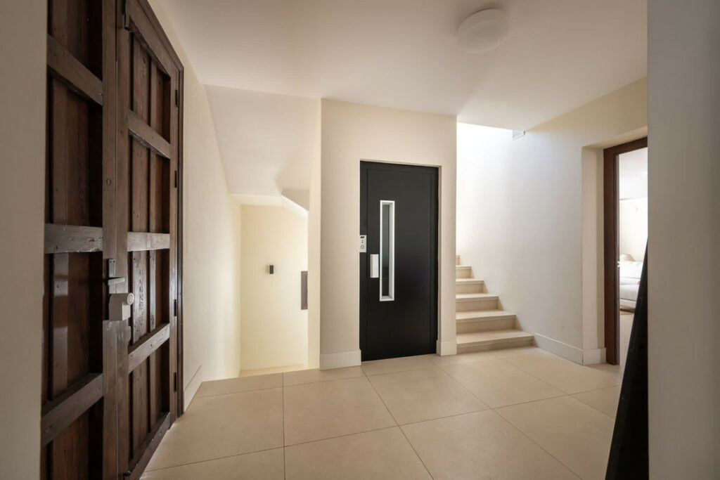 Detached Villa Marbesa Málaga - image 8