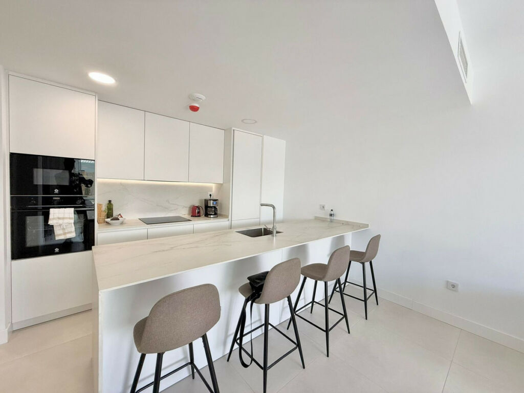 Ground Floor Apartment Higueron Málaga - image 8