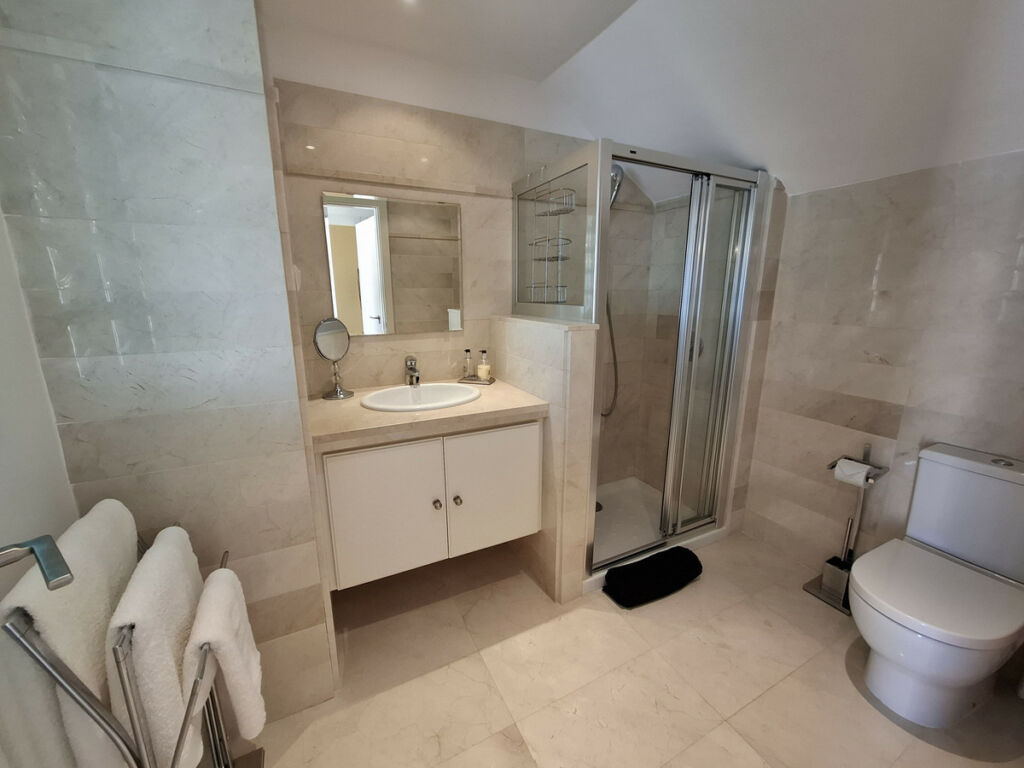 Townhouse La Cala Golf Málaga - image 8