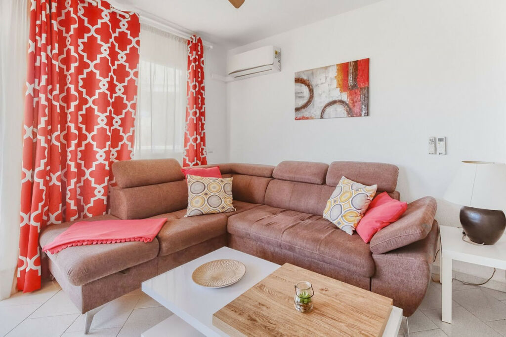 Middle Floor Apartment Riviera del Sol Málaga - image 8