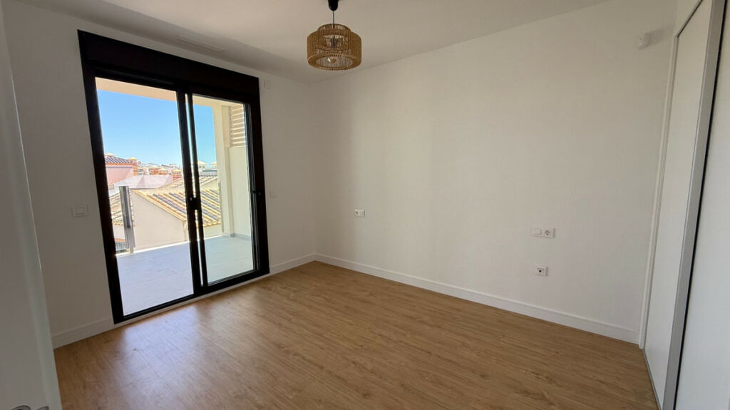 Penthouse Orihuela Alicante - image 9