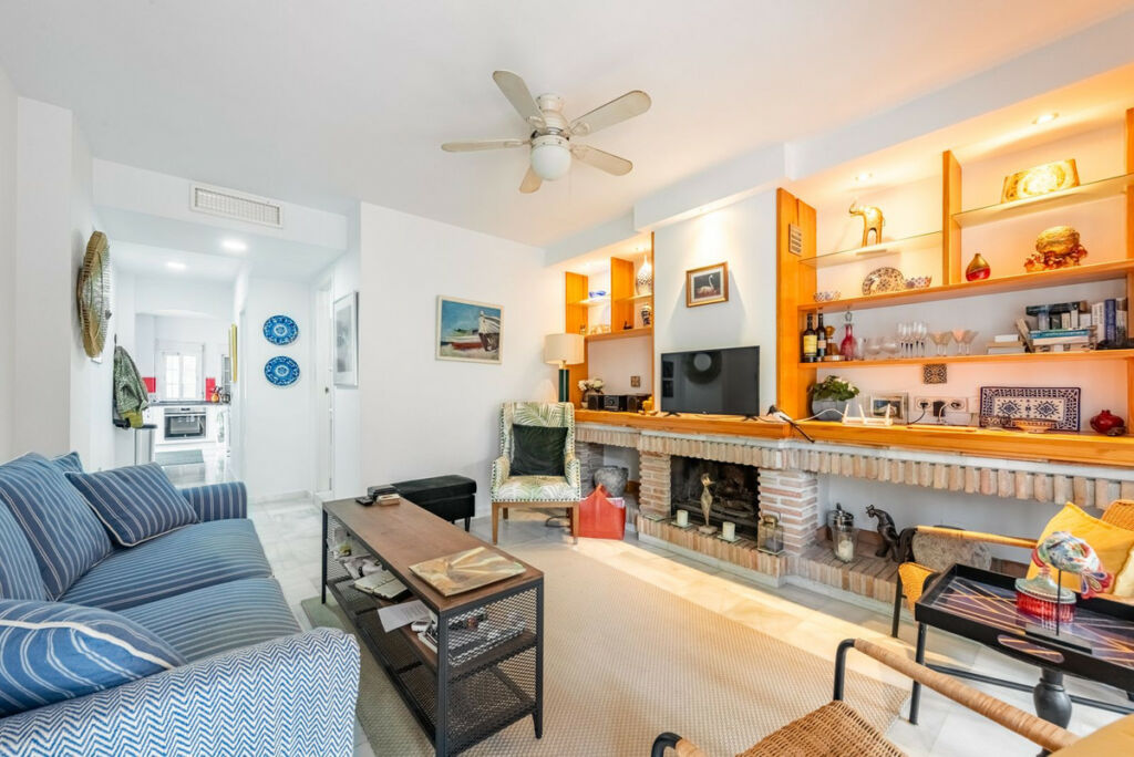 Ground Floor Apartment Benamara Málaga - image 8