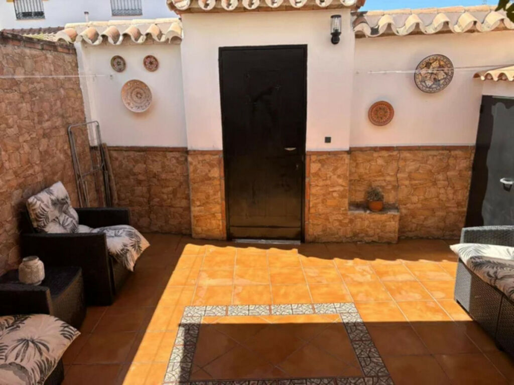 Semi-Detached House Alhaurín de la Torre Málaga - image 8
