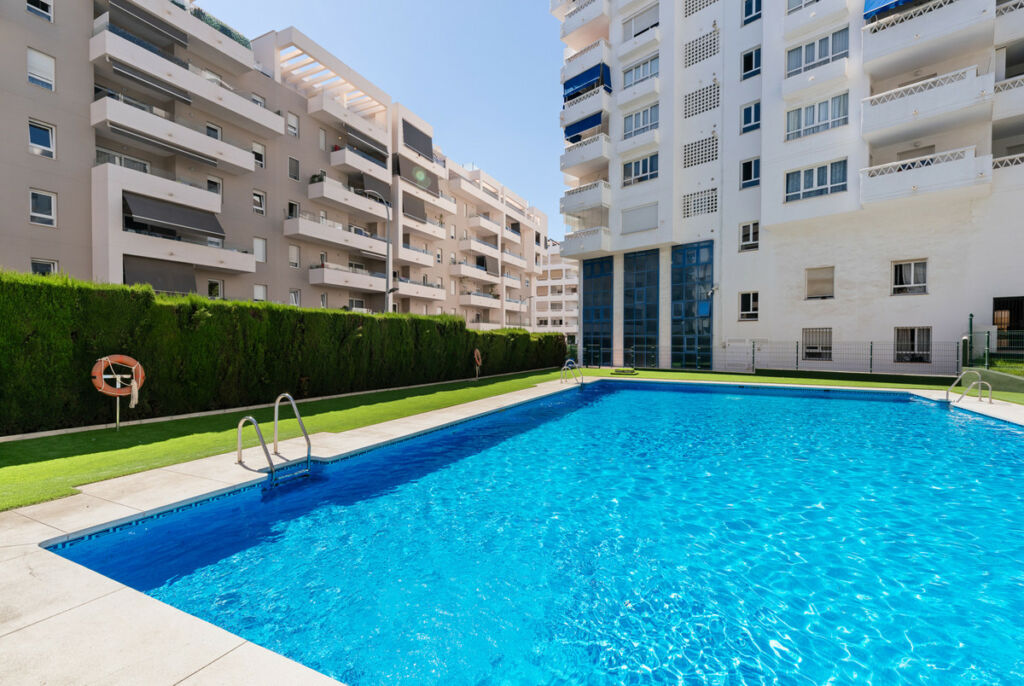 Ground Floor Apartment La Campana Málaga - image 8