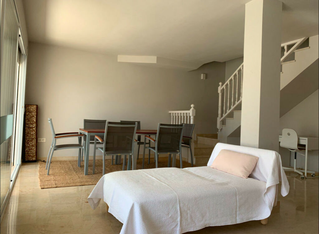 Middle Floor Apartment Marbesa Málaga - image 8