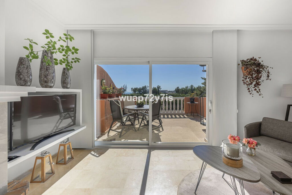 Penthouse Estepona Málaga - image 8