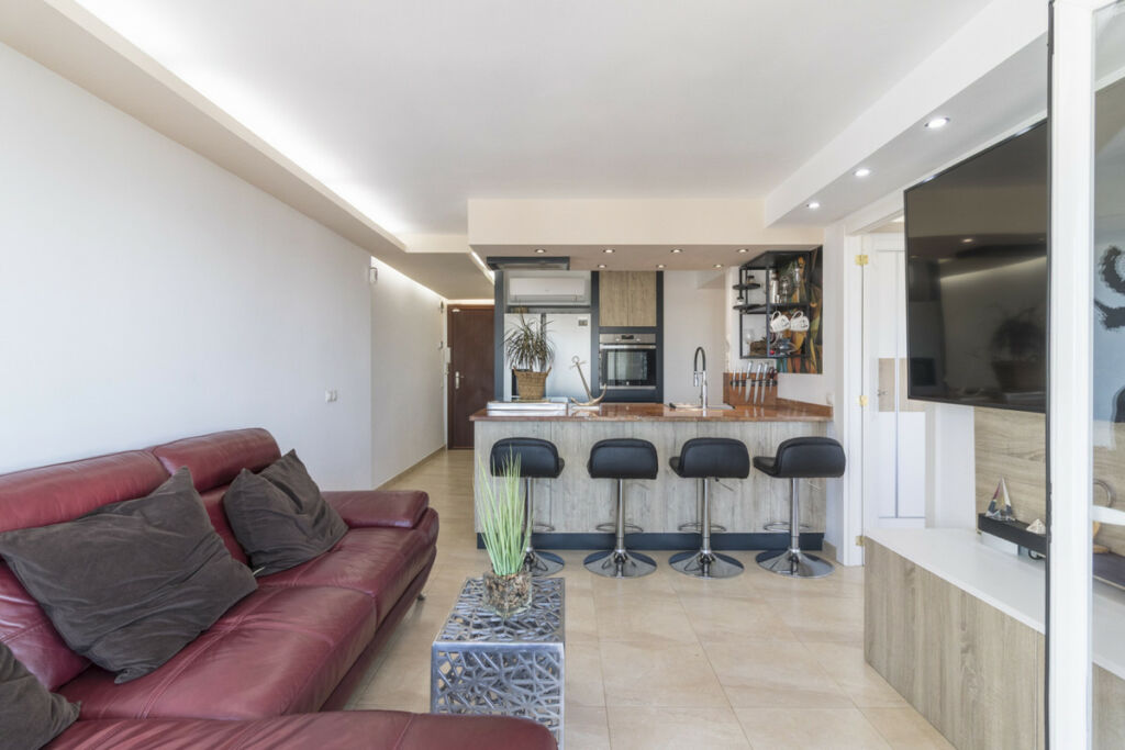 Middle Floor Apartment Benalmadena Costa Málaga - image 8