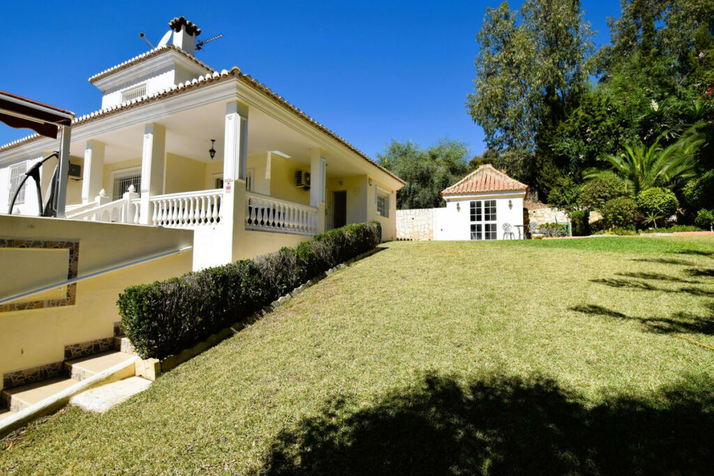 Detached Villa La Cala de Mijas Málaga - image 8