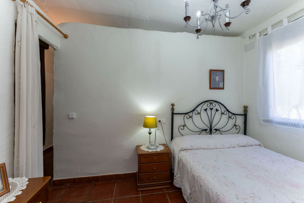 Detached Villa Coín Málaga - image 8